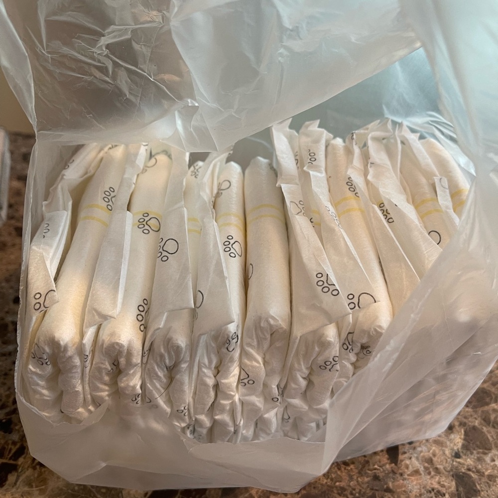 Dog Diapers SZ S by Amazon/Adjustable Closure/Bundle of 10